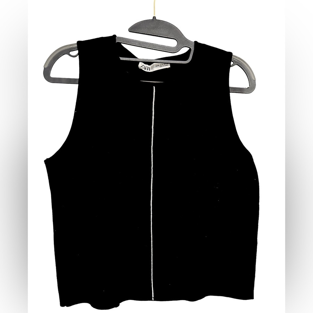 Zara Cropped Sculpted Tank (medium)